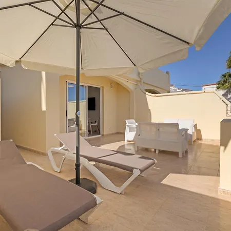 Apartment Casa Del Mar
